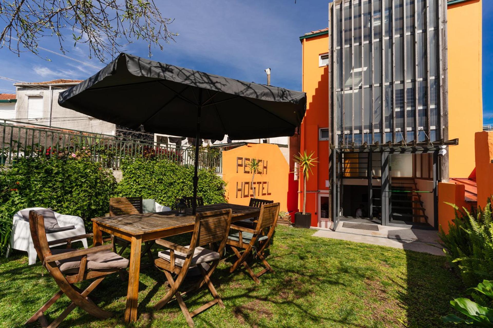 Peach Hostel & Suites Porto Ngoại thất bức ảnh