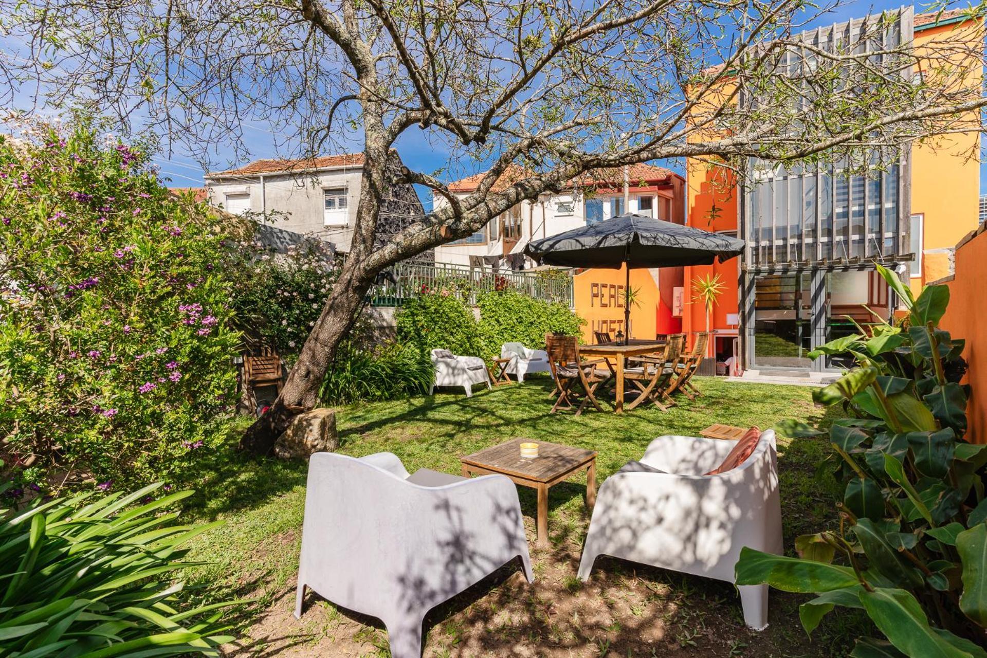 Peach Hostel & Suites Porto Ngoại thất bức ảnh