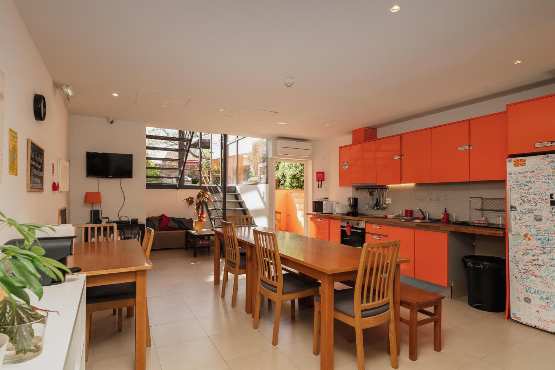 Peach Hostel & Suites Porto Ngoại thất bức ảnh