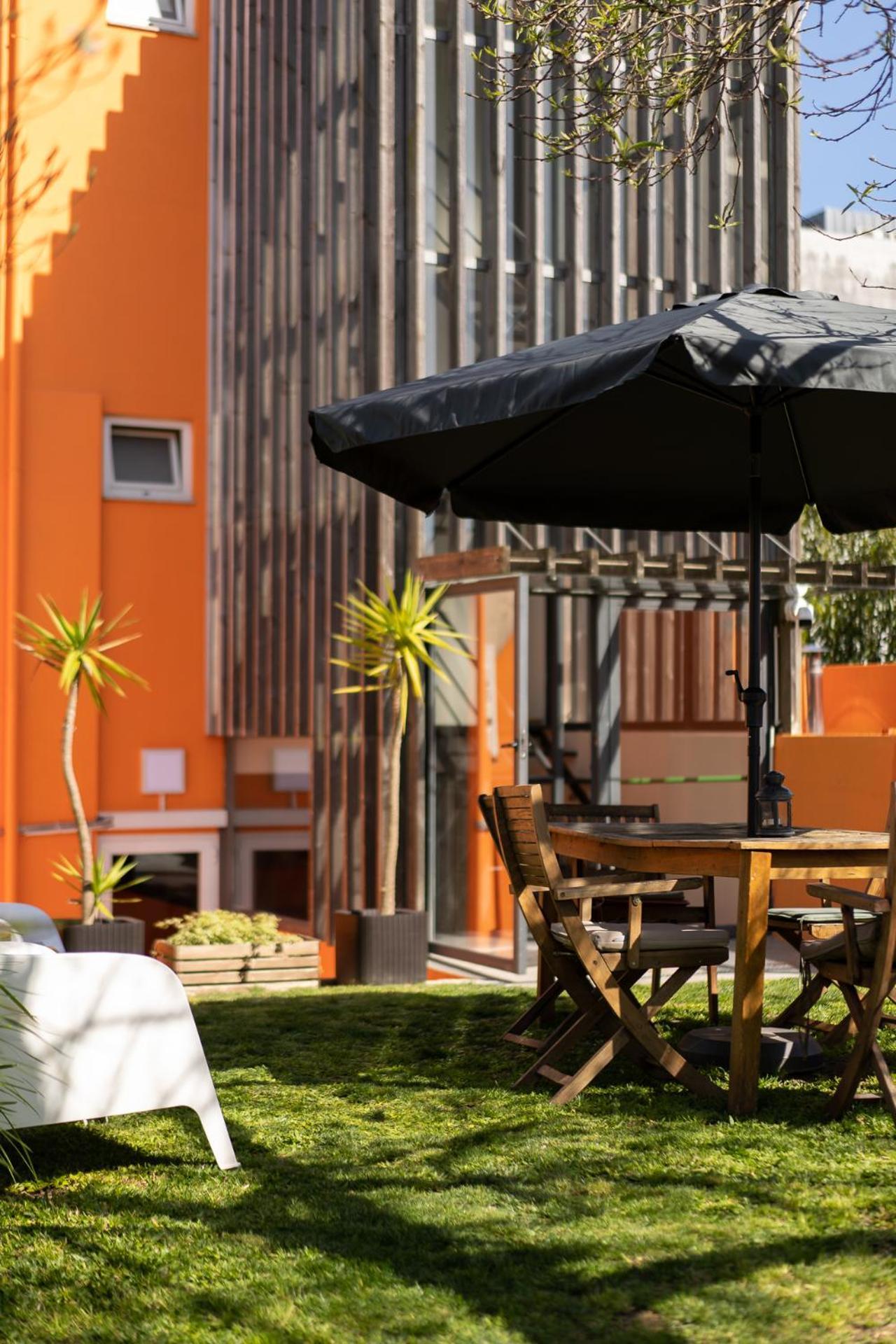 Peach Hostel & Suites Porto Ngoại thất bức ảnh