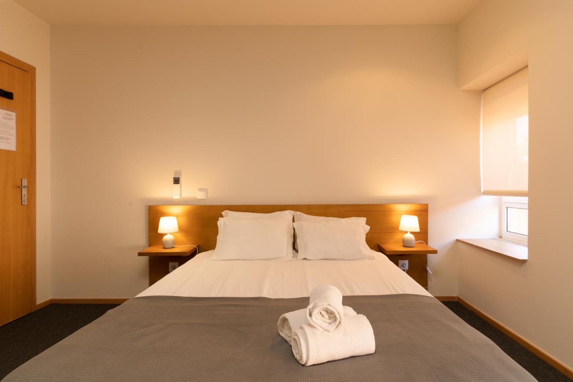 Peach Hostel & Suites Porto Ngoại thất bức ảnh